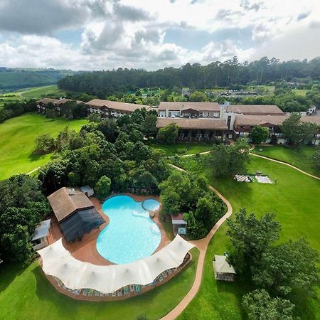 Drakensberg Sun Resort Cathkin Park ภายนอก รูปภาพ