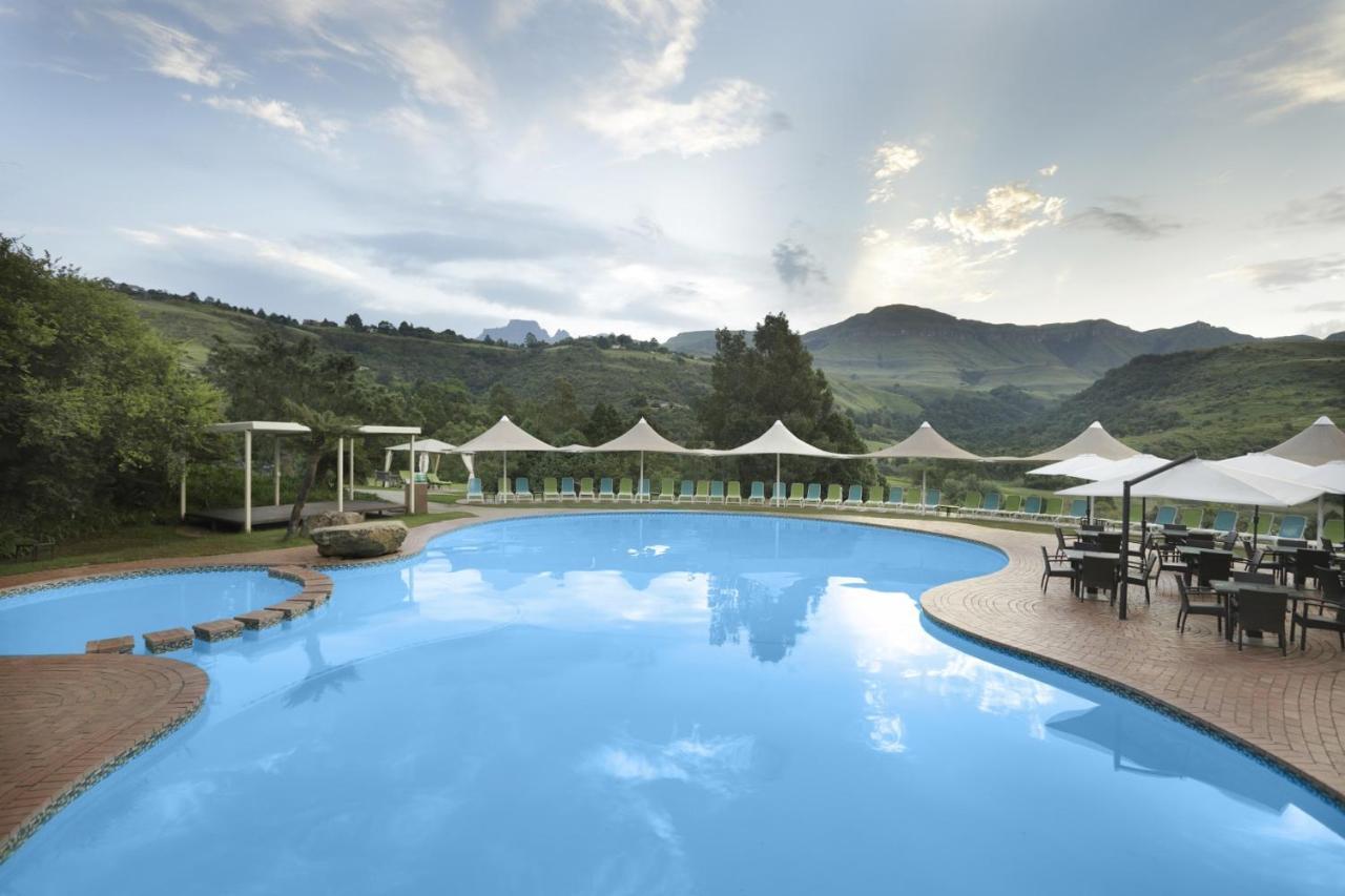 Drakensberg Sun Resort Cathkin Park ภายนอก รูปภาพ