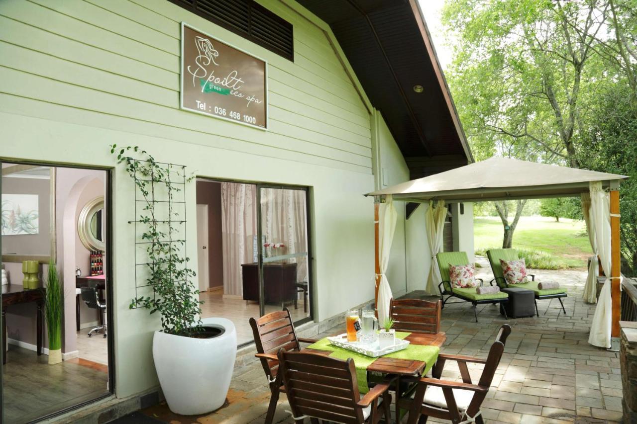 Drakensberg Sun Resort Cathkin Park ภายนอก รูปภาพ