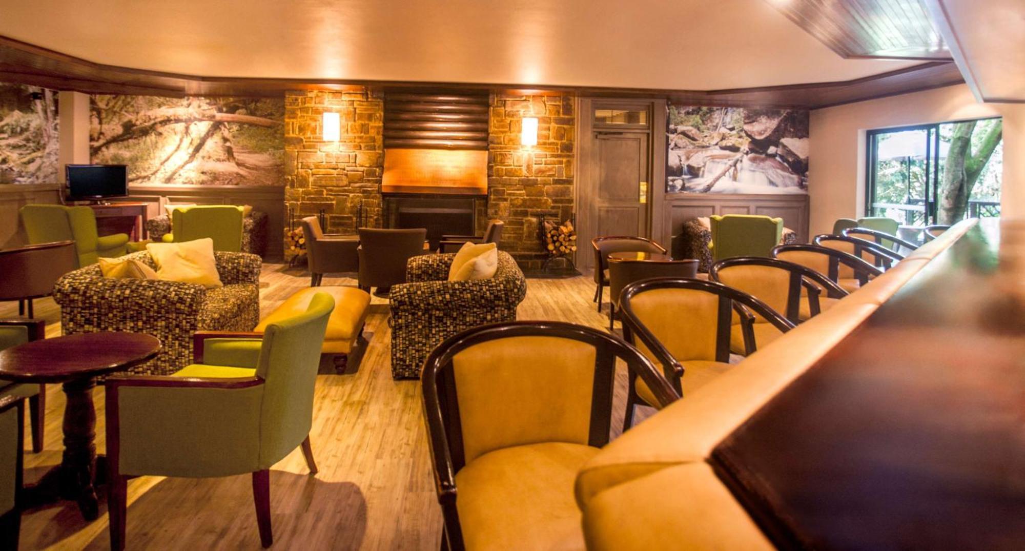Drakensberg Sun Resort Cathkin Park ภายนอก รูปภาพ
